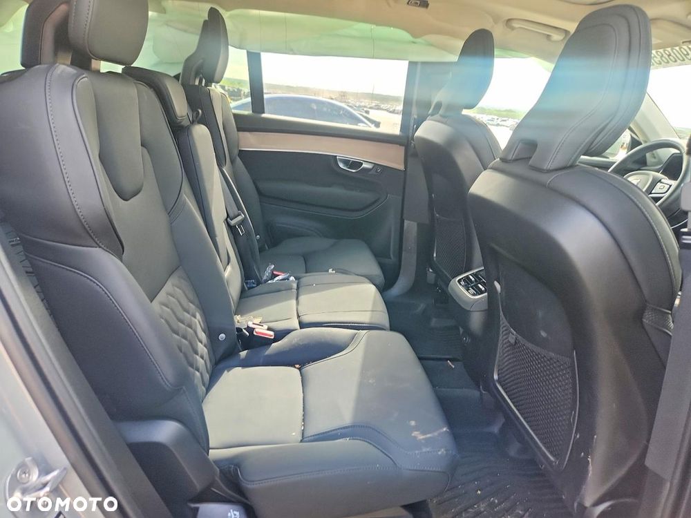 Volvo XC 90 - 11