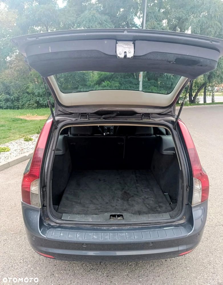 Volvo V50 1.6D Momentum - 8