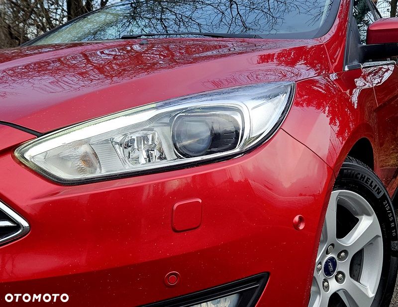 Ford Focus 2.0 TDCi Titanium ASS - 32