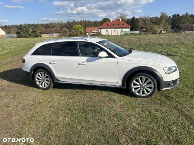 Audi A4 Allroad (clean diesel) 2.0 TDI DPF S tron - 4