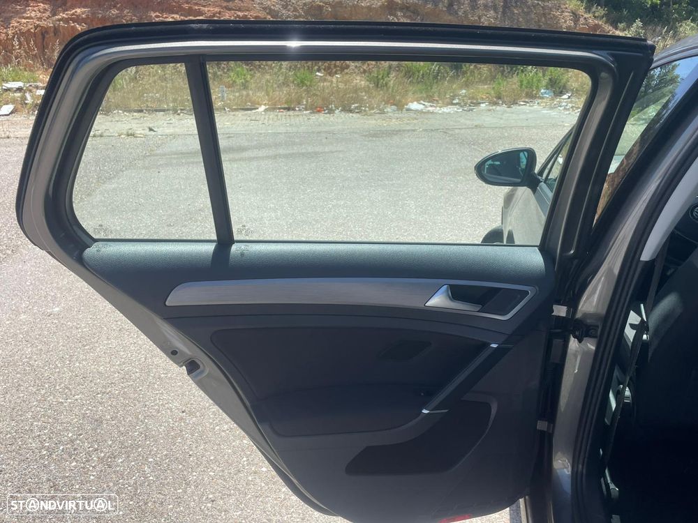 VW Golf 1.6 TDi GPS Edition - 46