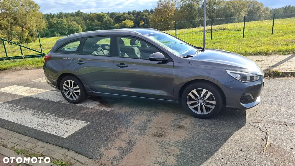 Hyundai i30 1.4 Comfort - 1