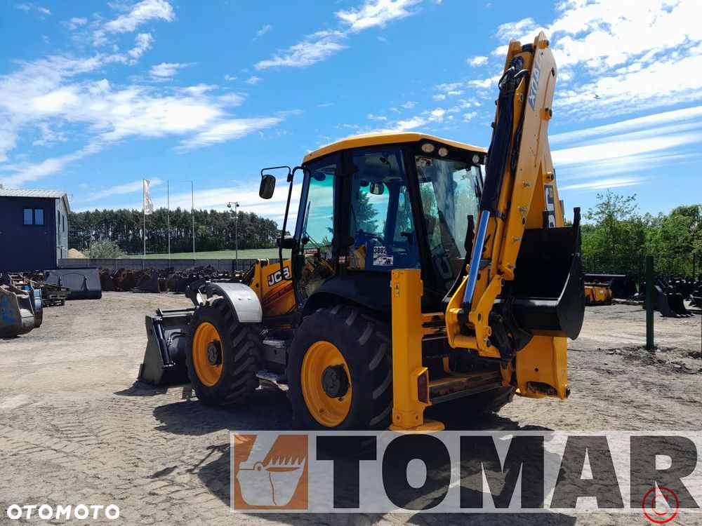 JCB JCB 4CX AEC  2018r - 7