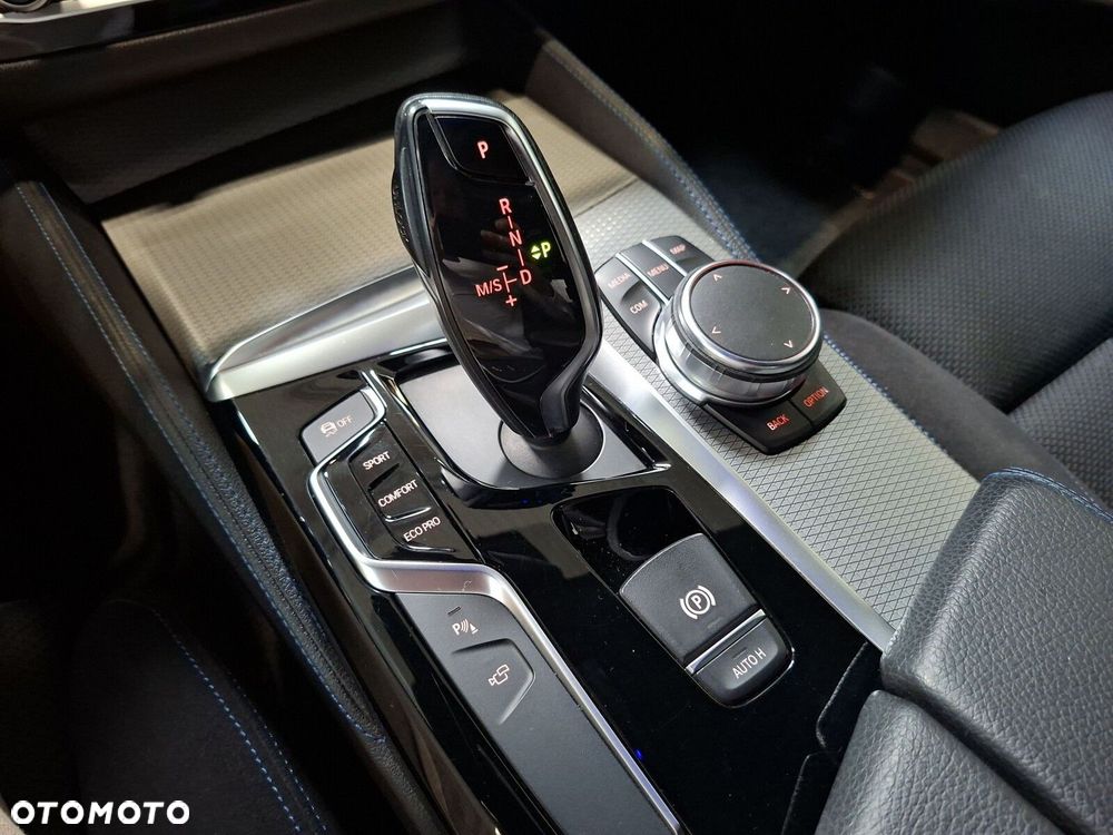 BMW Seria 5 - 17