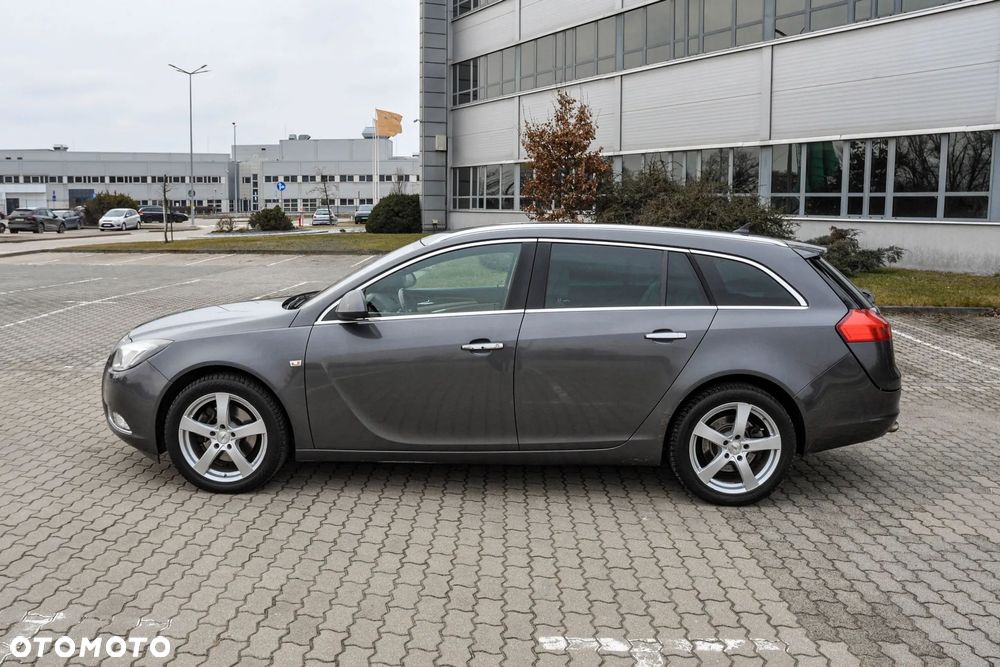 Opel Insignia - 2