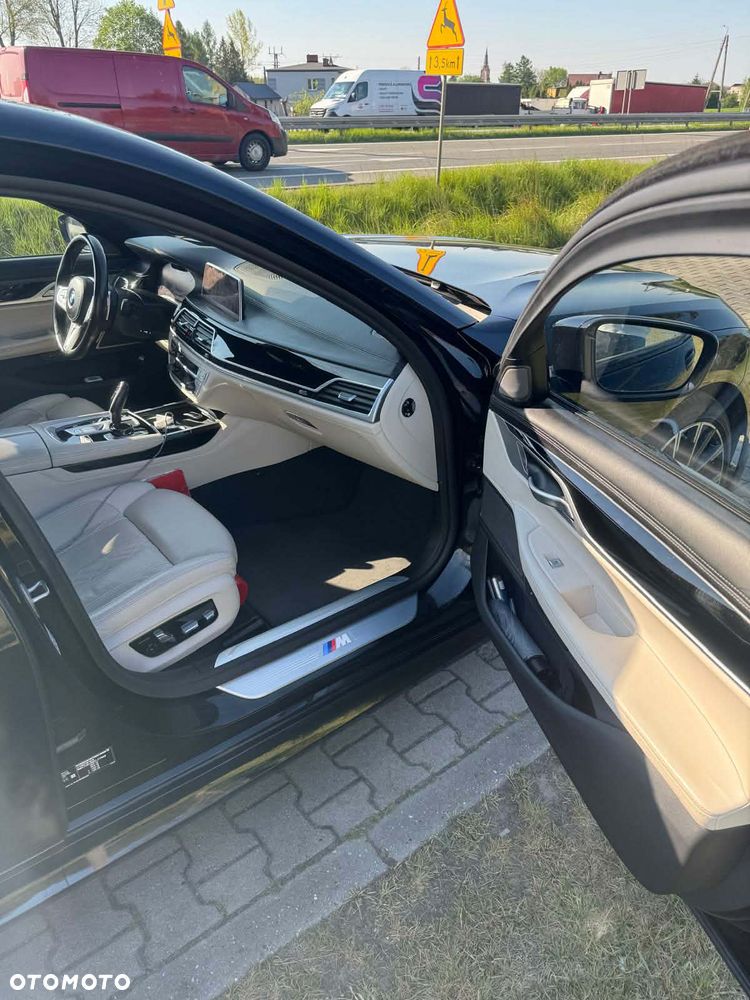 BMW Seria 7 740Ld xDrive mHEV sport - 8