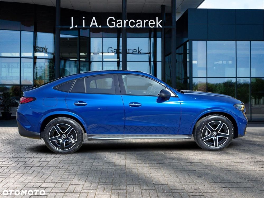 Mercedes-Benz GLC - 7