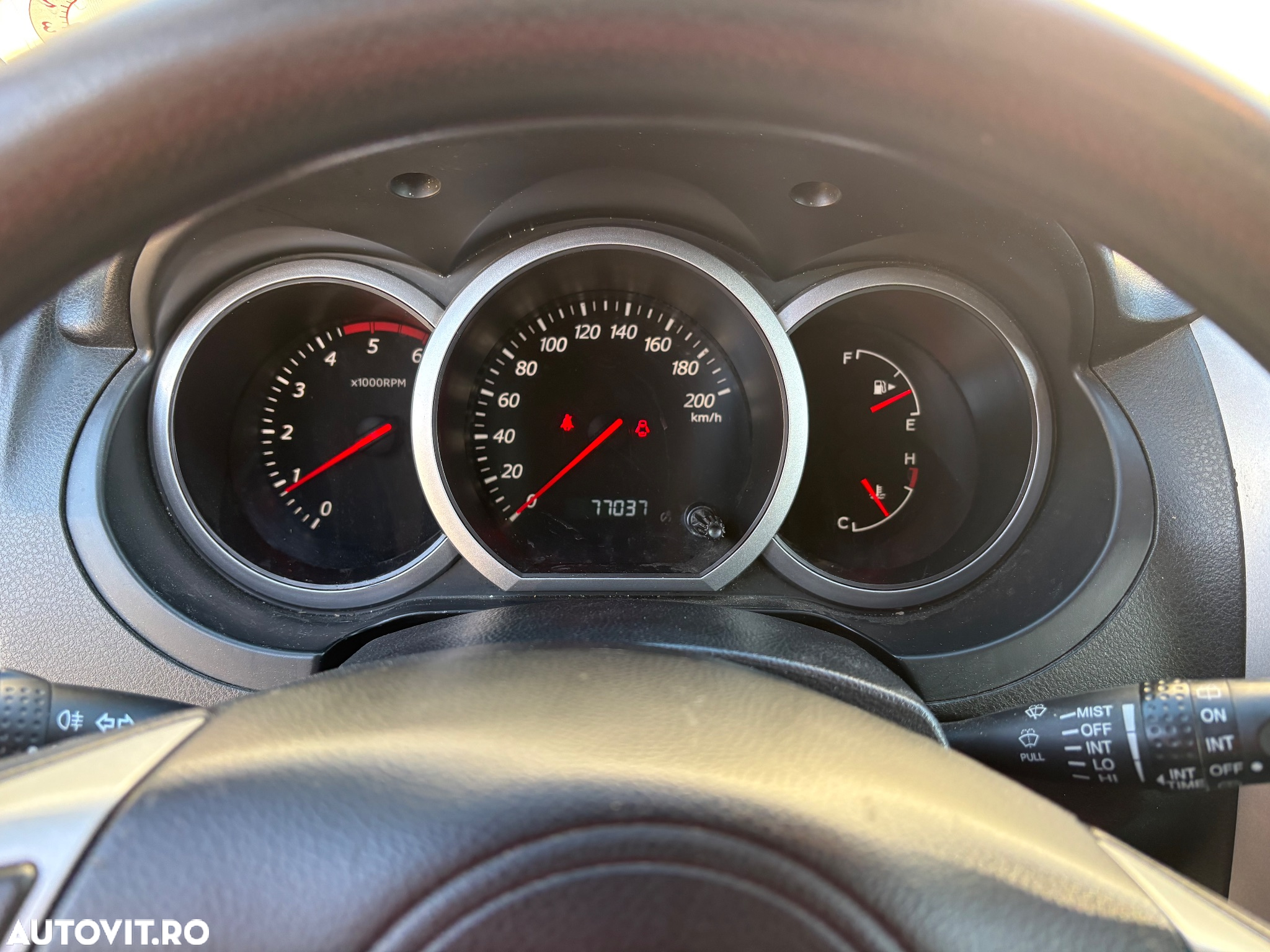 Suzuki Grand Vitara 1.9 DDiS Comfort DPF - 7
