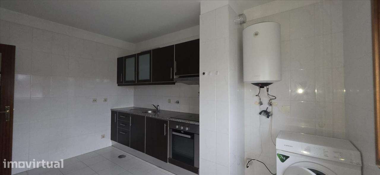 Apartamento T1 + Arrecadação Paço de Sousa (Penafiel) - Grande imagem: 5/20