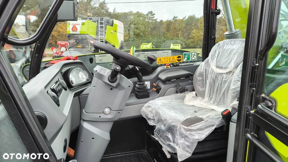 Claas SCORPION 732 VP Stage V - 14