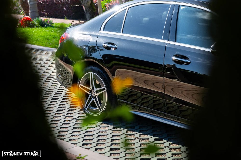 Mercedes-Benz C 300 e AMG Line - 21