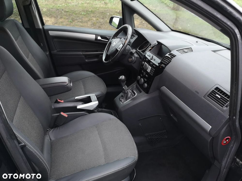 Opel Zafira 1.8 - 6