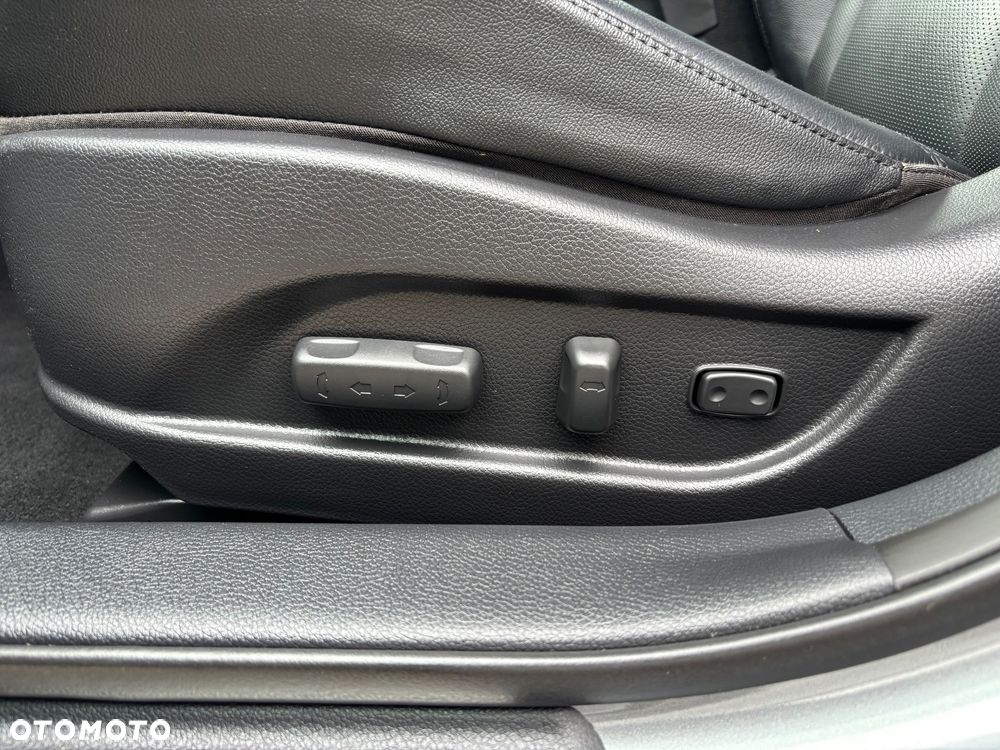Hyundai i40 Kombi 2.0 Premium - 31