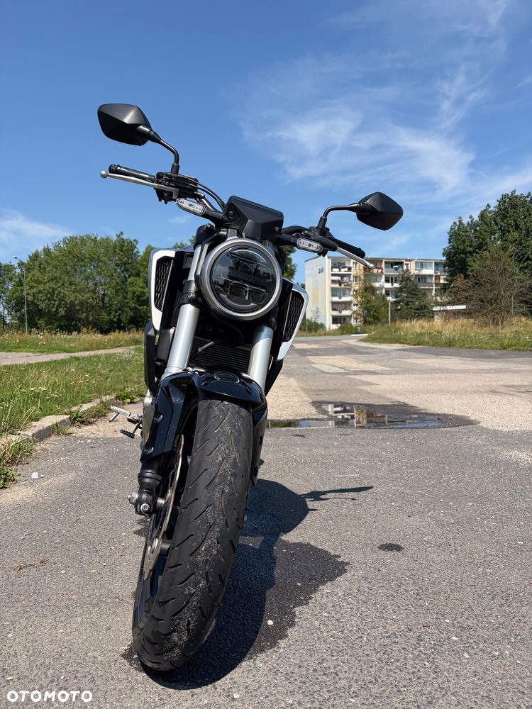 Honda CB - 3