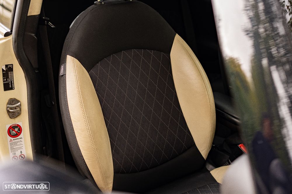 MINI 3 Portas Cooper D - 28