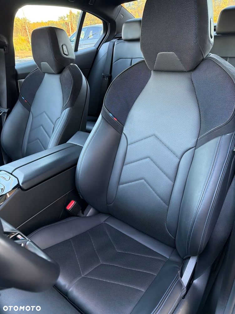 BMW Seria 5 - 12