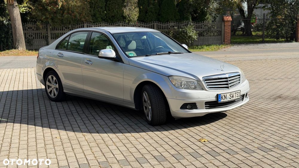 Mercedes-Benz Klasa C 230 7G-TRONIC Elegance - 7