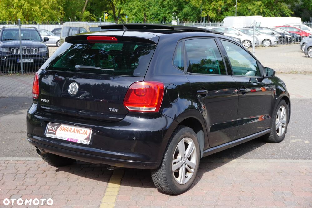 Volkswagen Polo 1.6 TDI DSG Life - 4