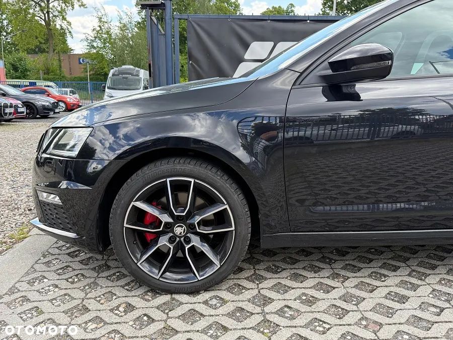 Skoda Octavia 2.0 TDI SCR 4x4 RS DSG - 10