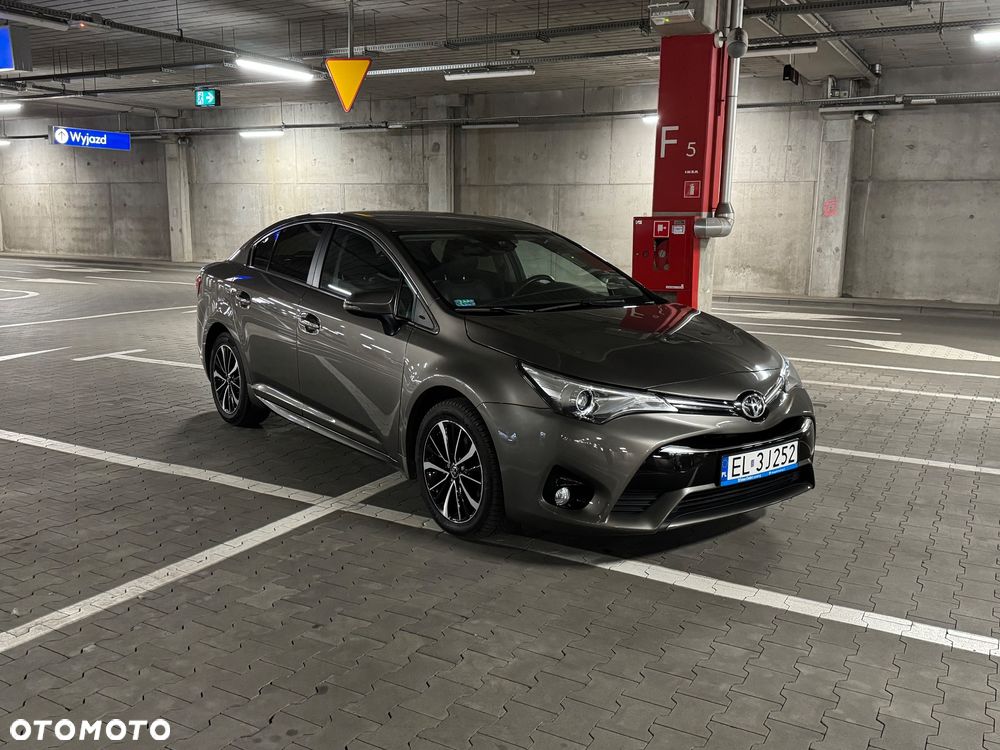 Toyota Avensis 2.0 D-4D Prestige - 5