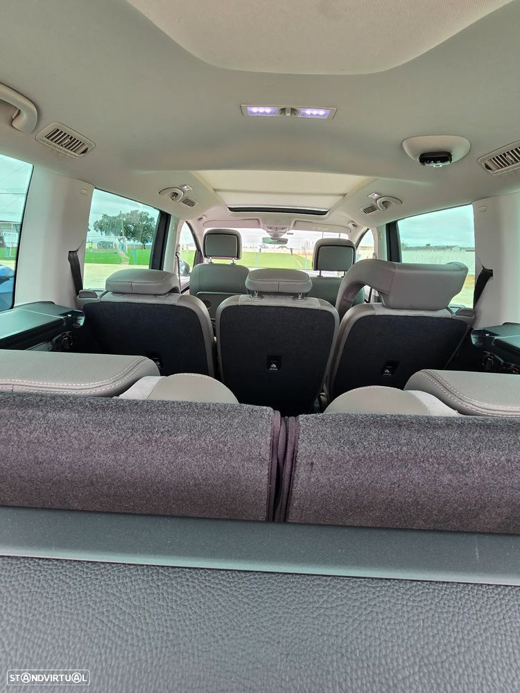 VW Sharan 2.0 TDI Blue Highline DSG - 19