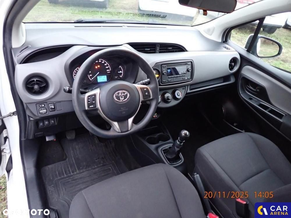 Toyota Yaris 1.5 Active - 18