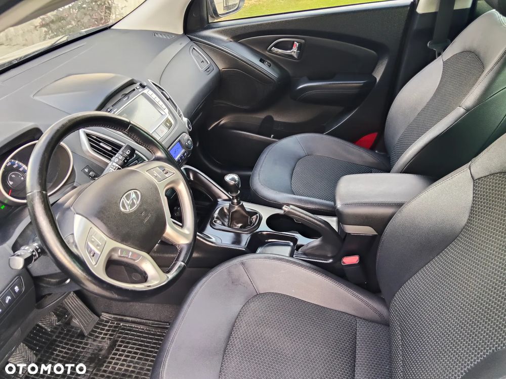 Hyundai ix35 2.0 CRDi 4WD Premium - 23