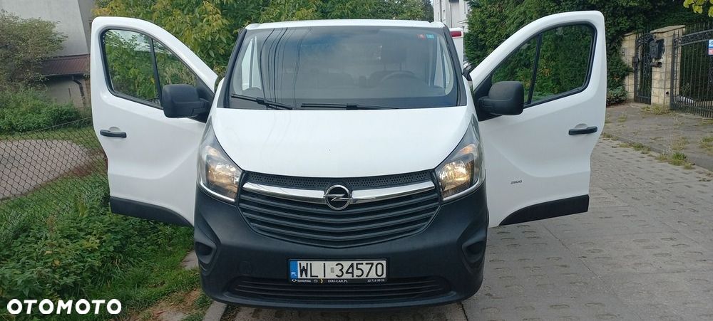Opel Vivaro - 2