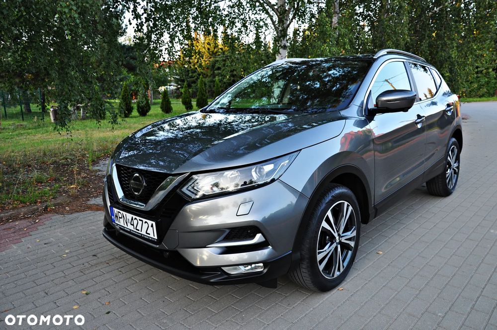 Nissan Qashqai 1.2 DIG-T 360 - 1