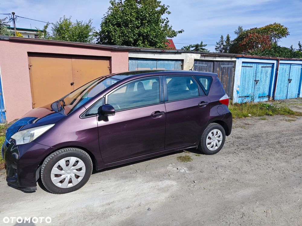 Toyota Verso S - 1