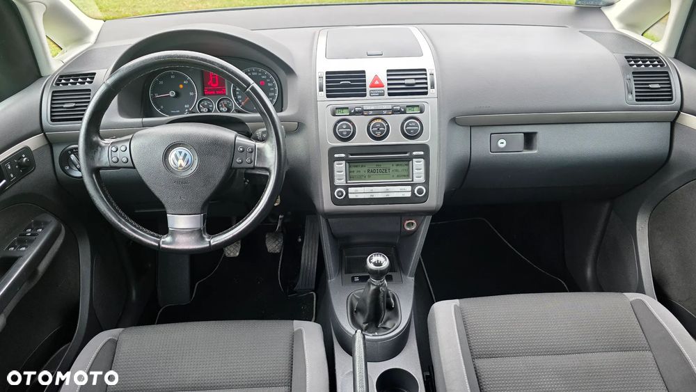 Volkswagen Touran 1.9 TDI DPF Freestyle - 7