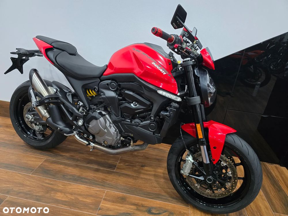 Ducati Monster - 12