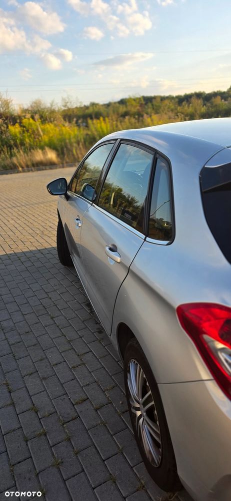 Citroën C4 1.6 HDi Attraction - 16