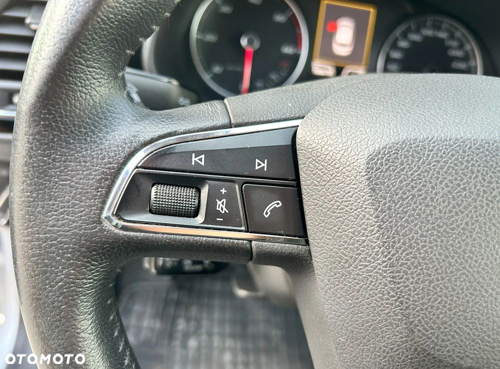 Seat Leon 1.6 TDI Style S&S DSG - 25
