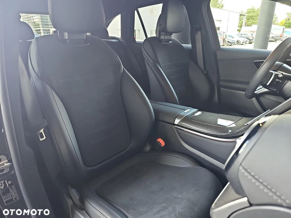 Mercedes-Benz GLC 200 d mHEV 4-Matic AMG Line - 13