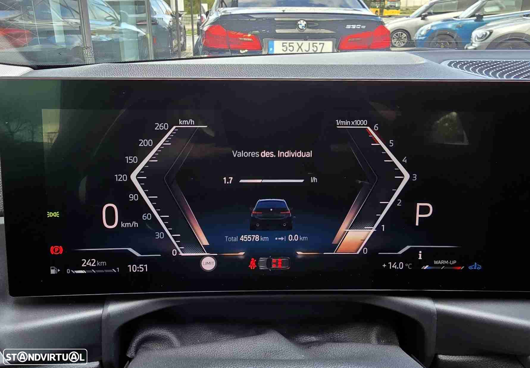 BMW 318 d Touring Auto - 10