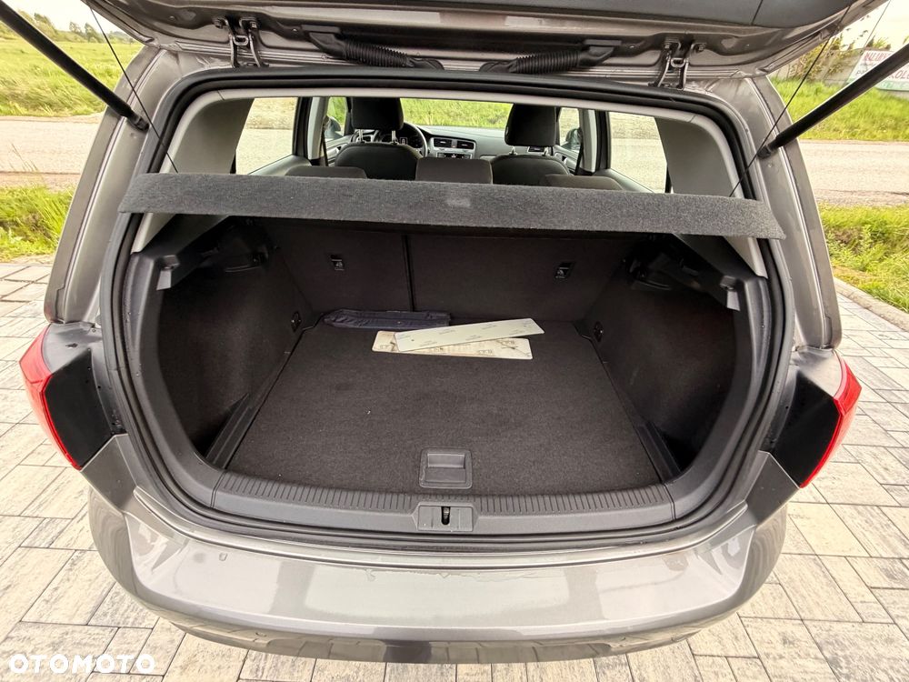 Volkswagen Golf 1.6 TDI BlueMotion Comfortline - 15