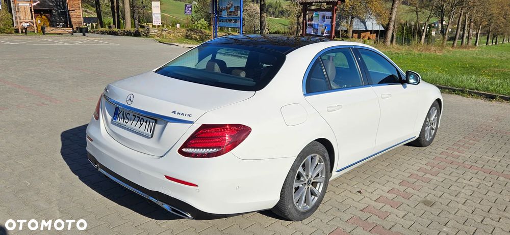 Mercedes-Benz Klasa E 220 d 4-Matic Business Edition 9G-TRONIC - 6