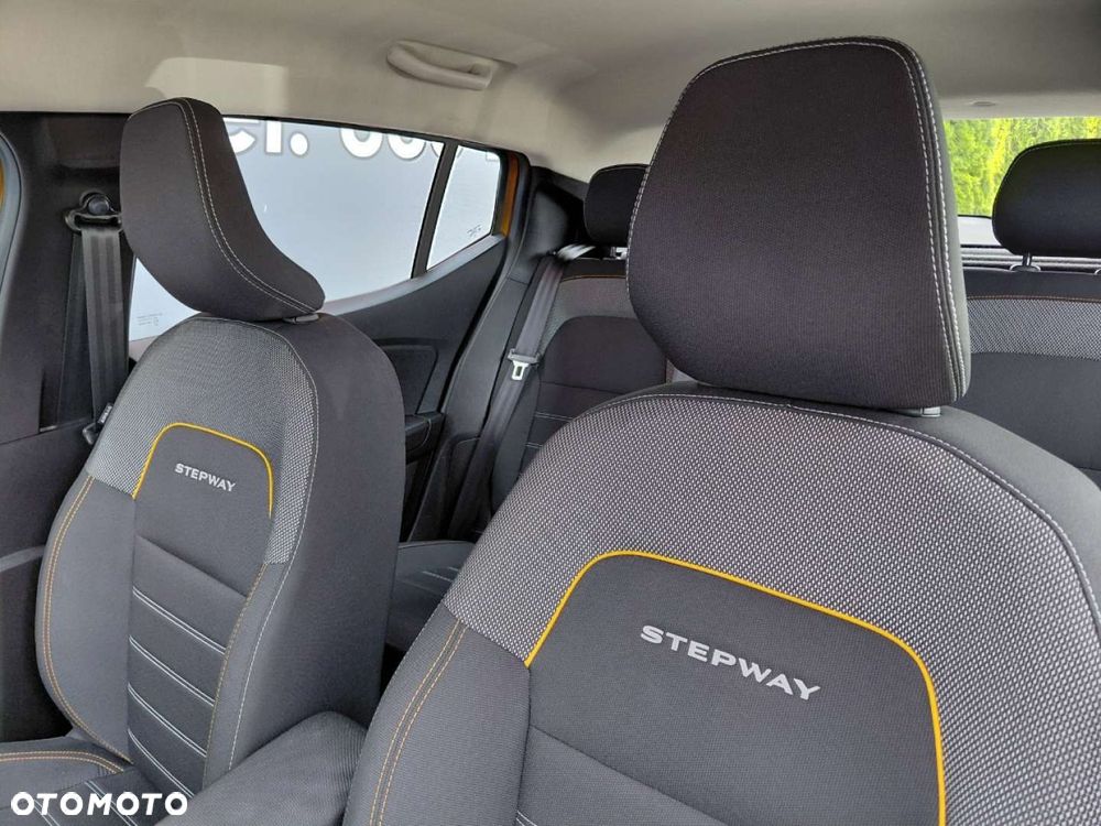 Dacia Sandero - 13