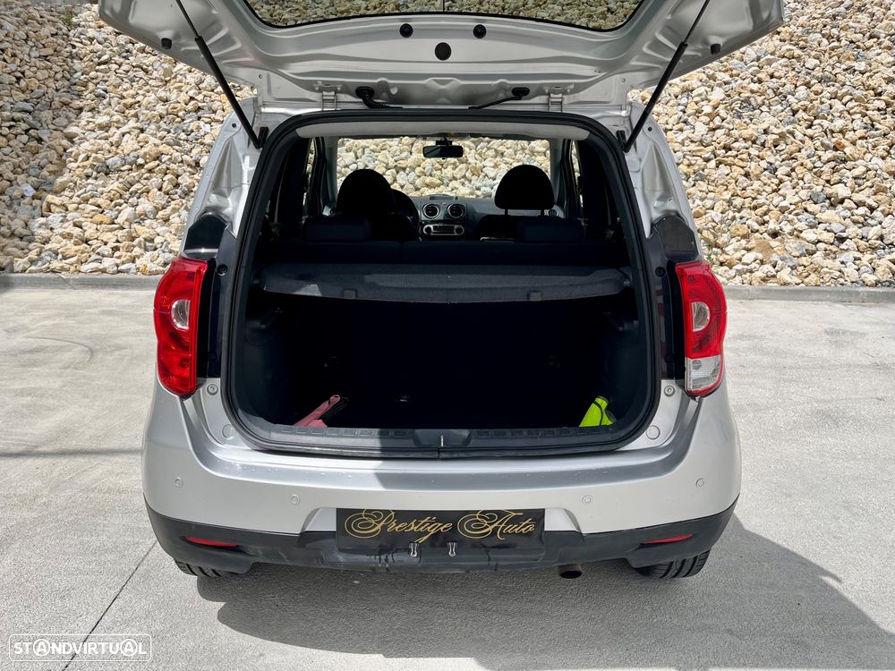 Mitsubishi Colt - 19