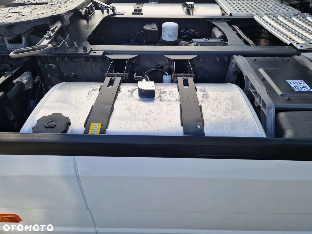 Volvo FH500 I-PARK COOL OSŁONY MIĘDZYOSIOWE - 10