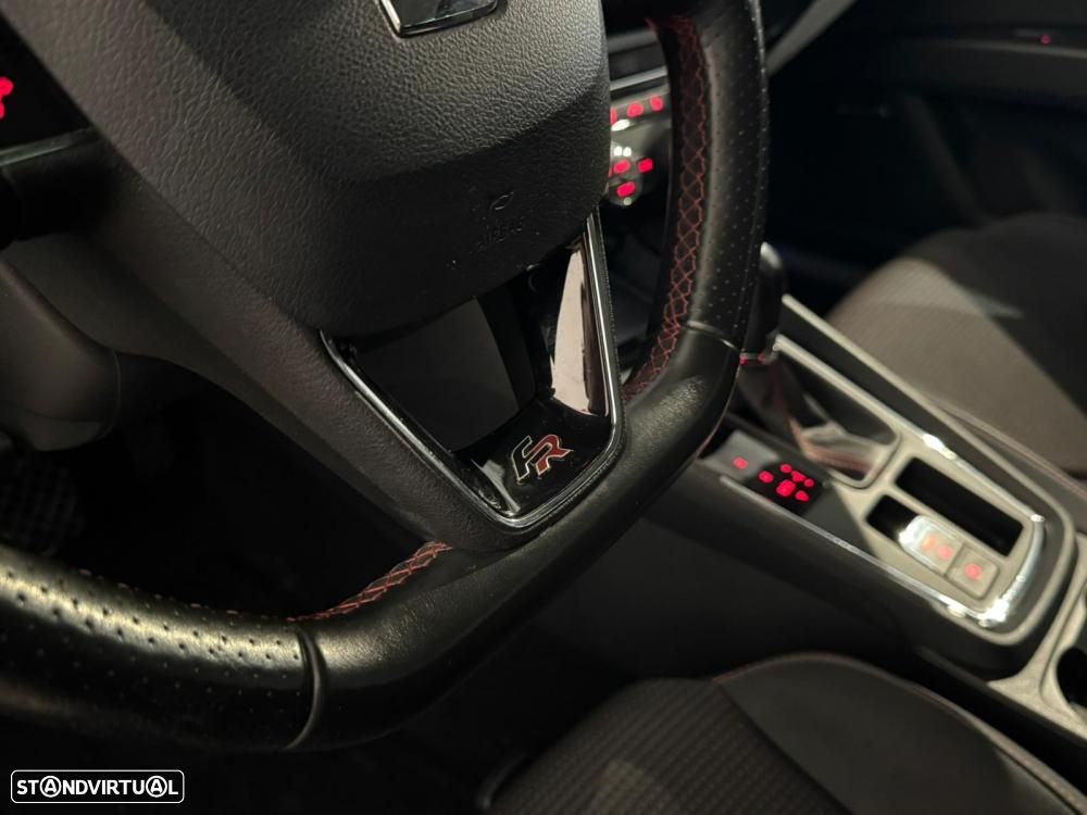 SEAT Leon ST 2.0 TDI DPF DSG FR - 30