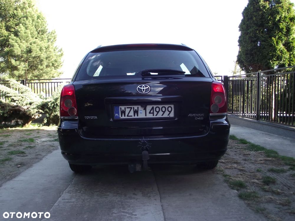 Toyota Avensis 2.0 D-4D Edition - 13