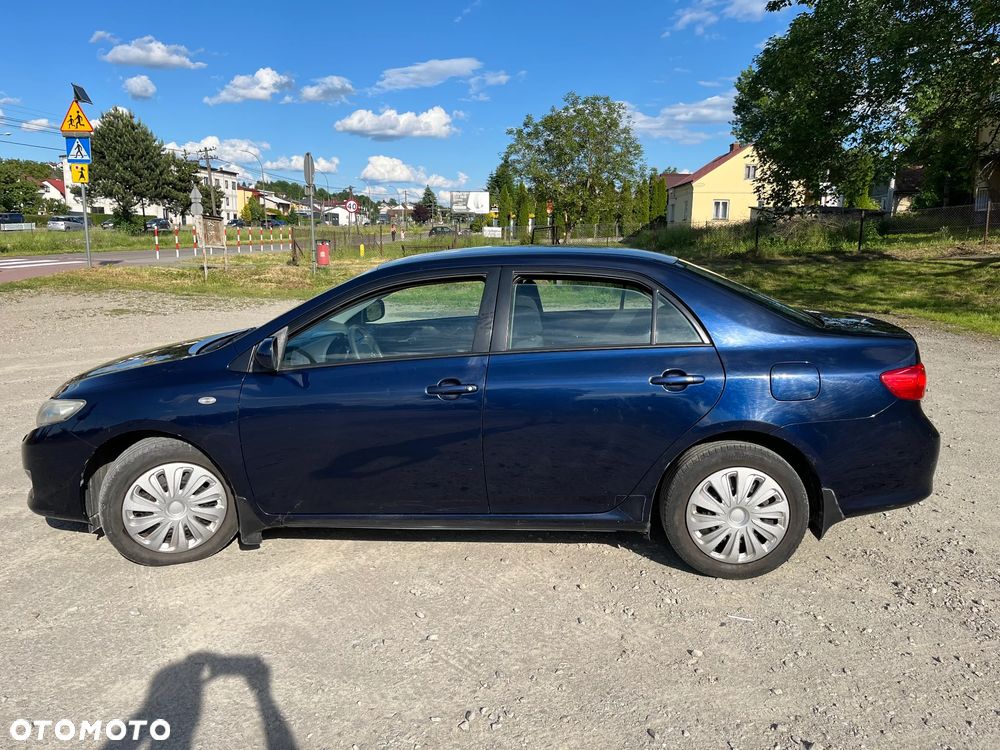 Toyota Corolla 1.6 Luna - 3