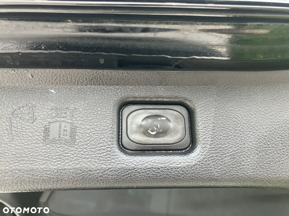 Ford S-Max 2.0 TDCi Titanium PowerShift - 35