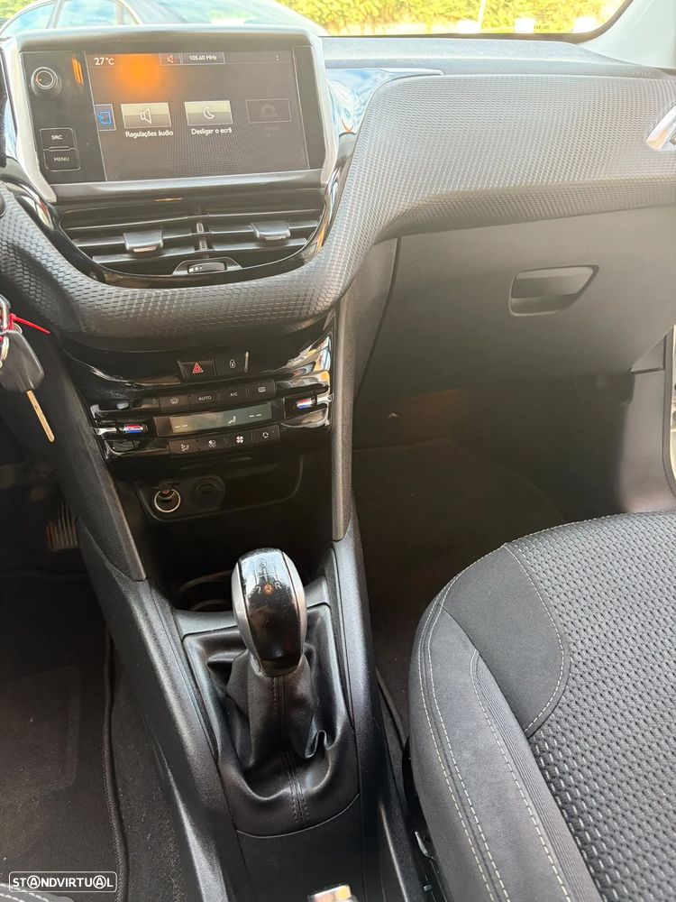 Peugeot 208 1.6 BlueHDi Allure - 21