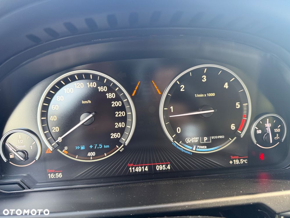 BMW X6 xDrive30d - 17