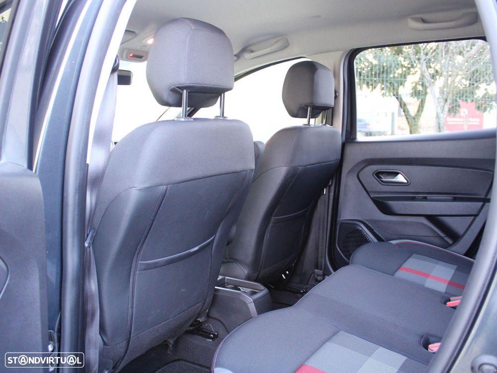 Dacia Duster 1.3 TCe SL Adventure - 47