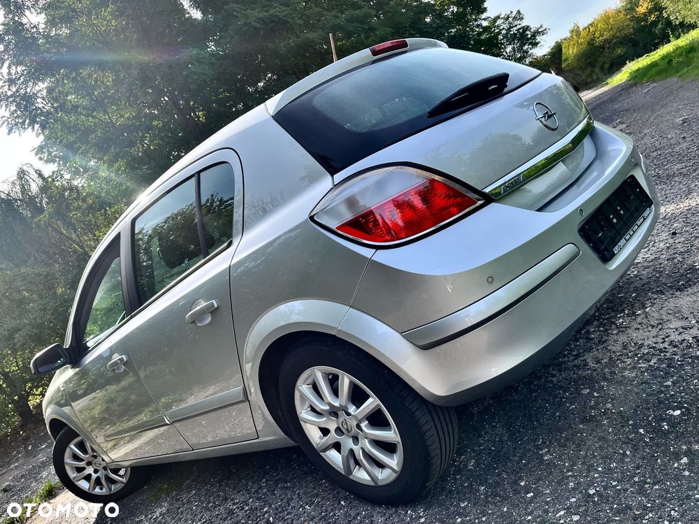 Opel Astra 1.8 Cosmo - 7
