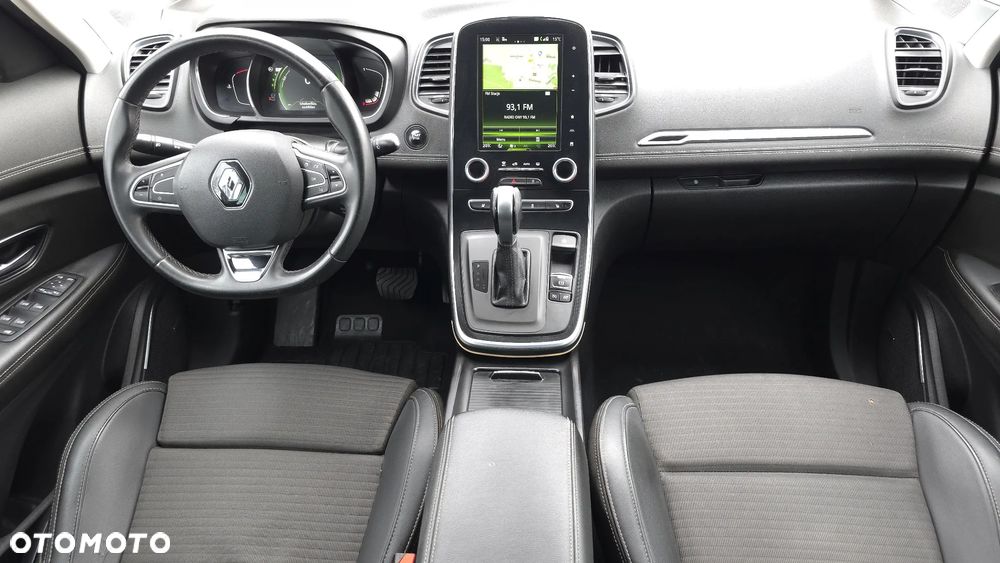 Renault Scenic 1.6 dCi Bose EDC - 9